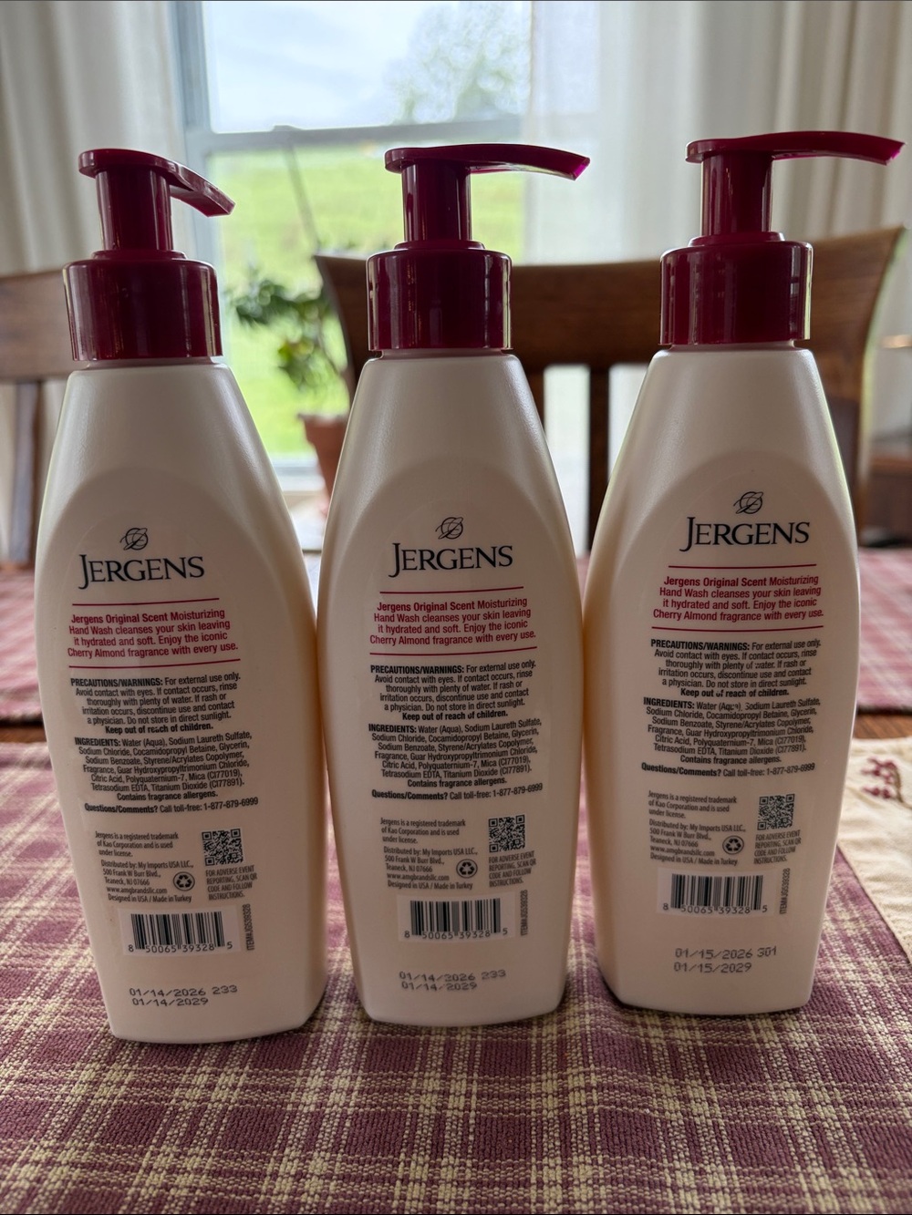 Set of 3 Jergens Moisturizing Hand Wash - Cherry Almond Hand Soap NWT - Picture 2 of 2